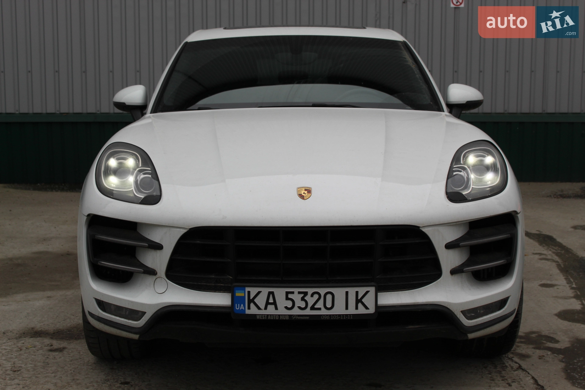 2014 Porsche Macan - мініатюра 2