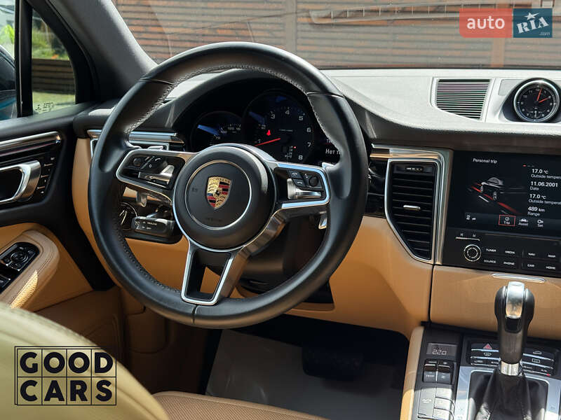 Внедорожник / Кроссовер Porsche Macan 2017 в Одессе