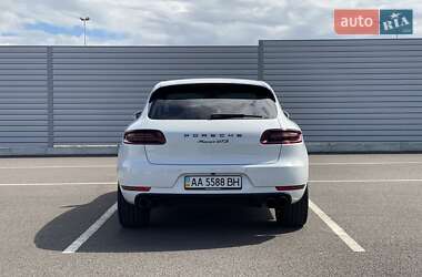 Внедорожник / Кроссовер Porsche Macan 2017 в 