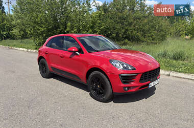 Внедорожник / Кроссовер Porsche Macan 2018 в 