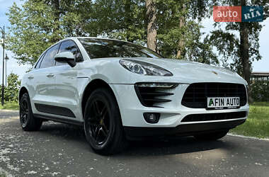 Позашляховик / Кросовер Porsche Macan 2016 в 