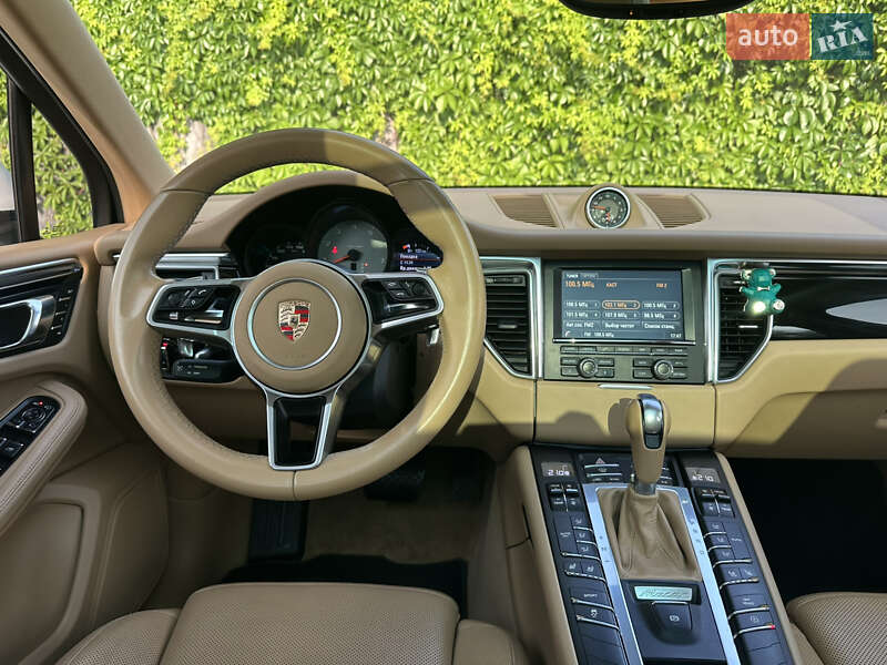 Внедорожник / Кроссовер Porsche Macan 2015 в Днепре