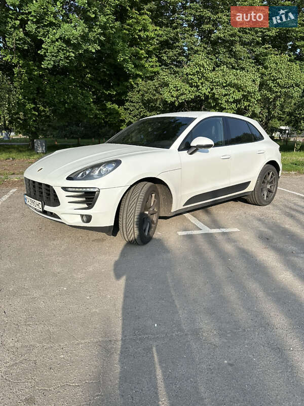 Внедорожник / Кроссовер Porsche Macan 2014 в Киеве