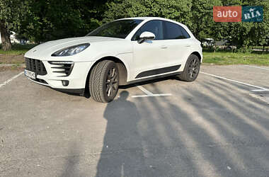 Внедорожник / Кроссовер Porsche Macan 2014 в 