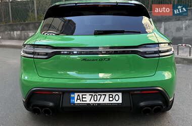 Позашляховик / Кросовер Porsche Macan 2022 в 