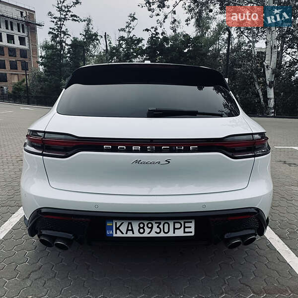Внедорожник / Кроссовер Porsche Macan 2020 в Киеве
