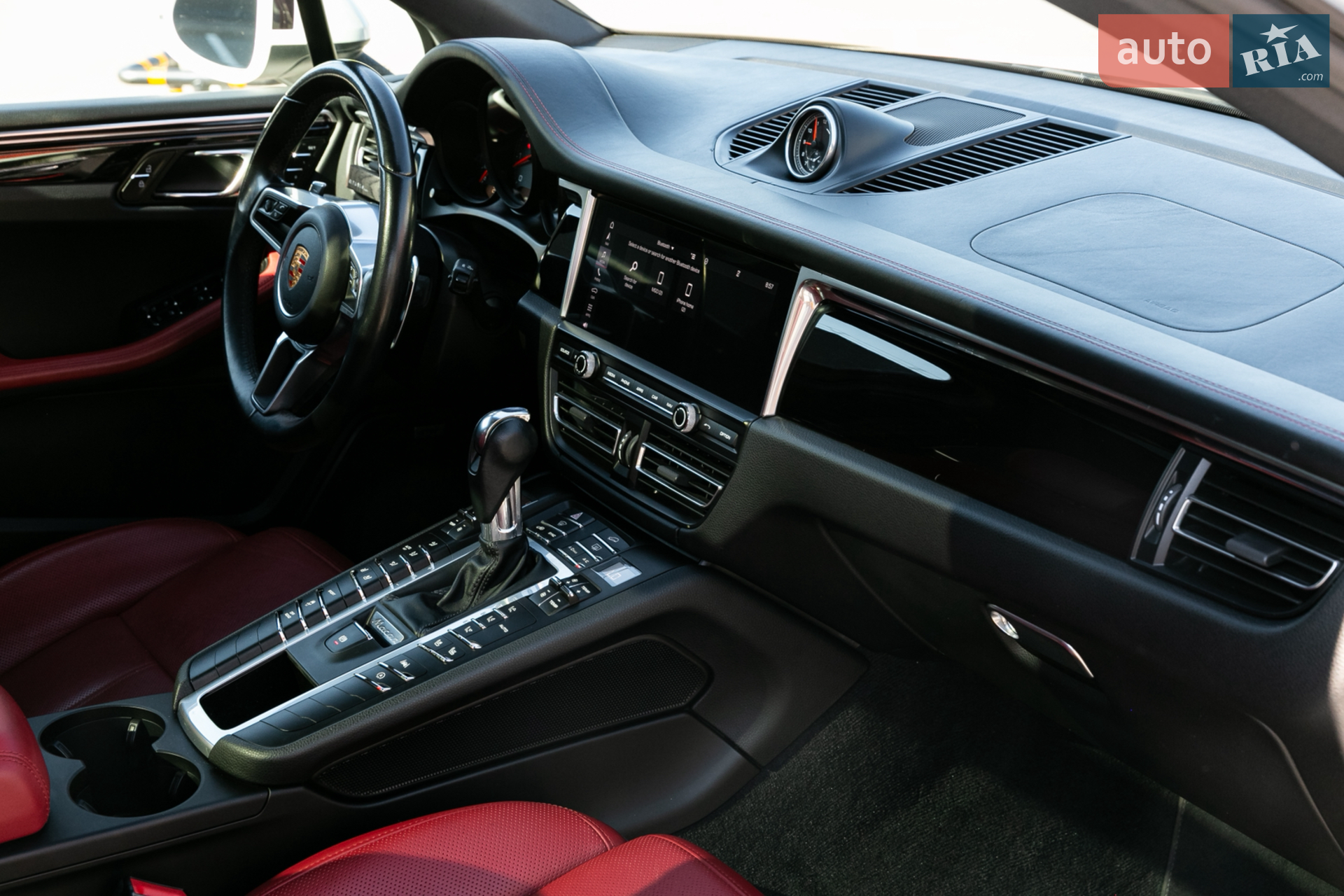 2020 Porsche Macan - мініатюра 34