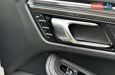 Внедорожник / Кроссовер Porsche Macan 2023 в 