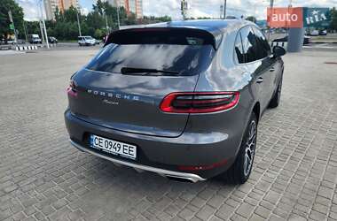 Внедорожник / Кроссовер Porsche Macan 2018 в 