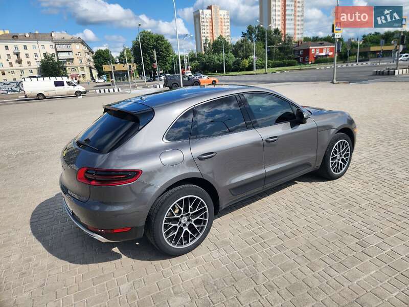 Внедорожник / Кроссовер Porsche Macan 2018 в Киеве