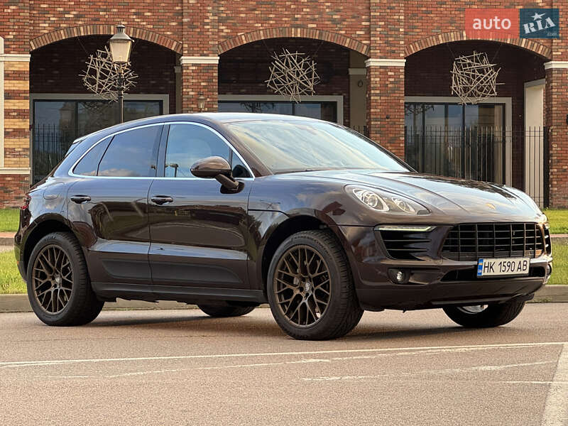 Внедорожник / Кроссовер Porsche Macan 2018 в Киеве