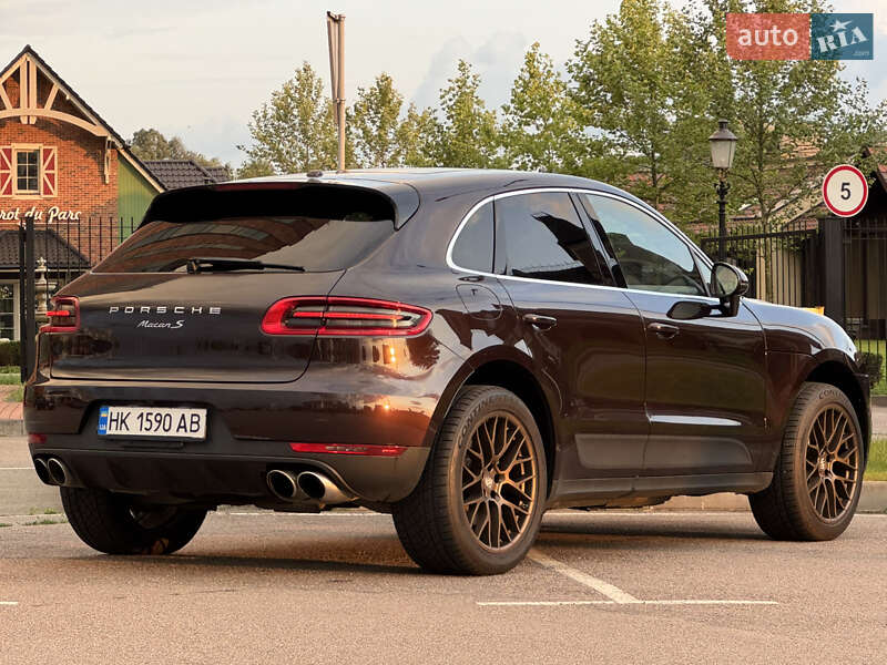 Внедорожник / Кроссовер Porsche Macan 2018 в Киеве