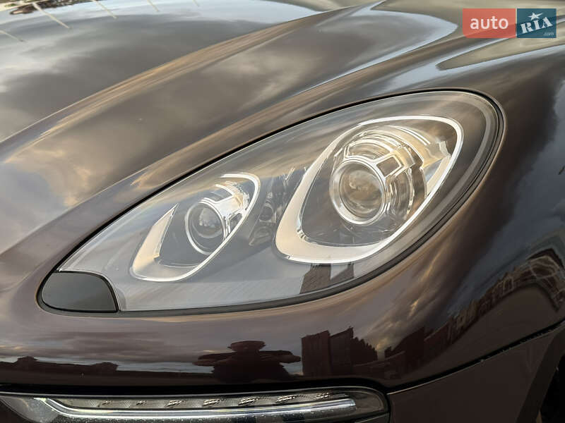 Внедорожник / Кроссовер Porsche Macan 2018 в Киеве
