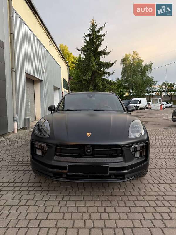 Внедорожник / Кроссовер Porsche Macan 2024 в Львове