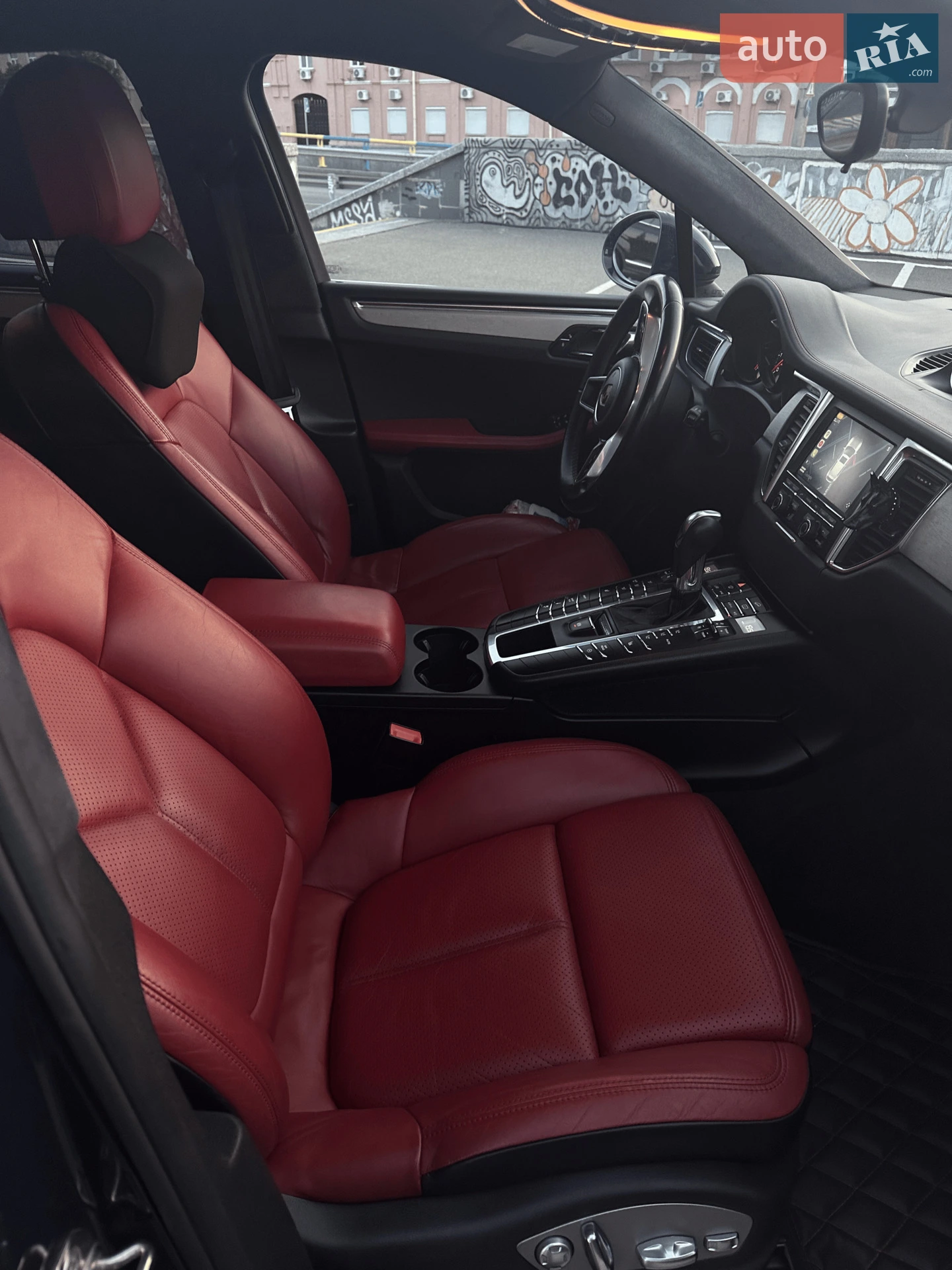 2015 Porsche Macan - мініатюра 18