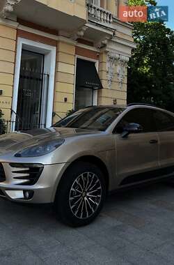 Внедорожник / Кроссовер Porsche Macan 2016 в Одессе