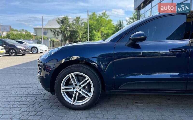 Позашляховик / Кросовер Porsche Macan 2018 в Івано-Франківську