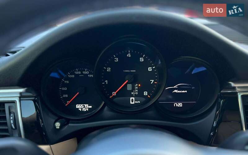 Позашляховик / Кросовер Porsche Macan 2018 в Івано-Франківську