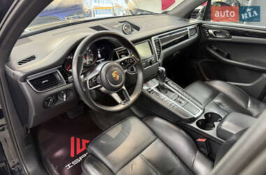 Внедорожник / Кроссовер Porsche Macan 2014 в 