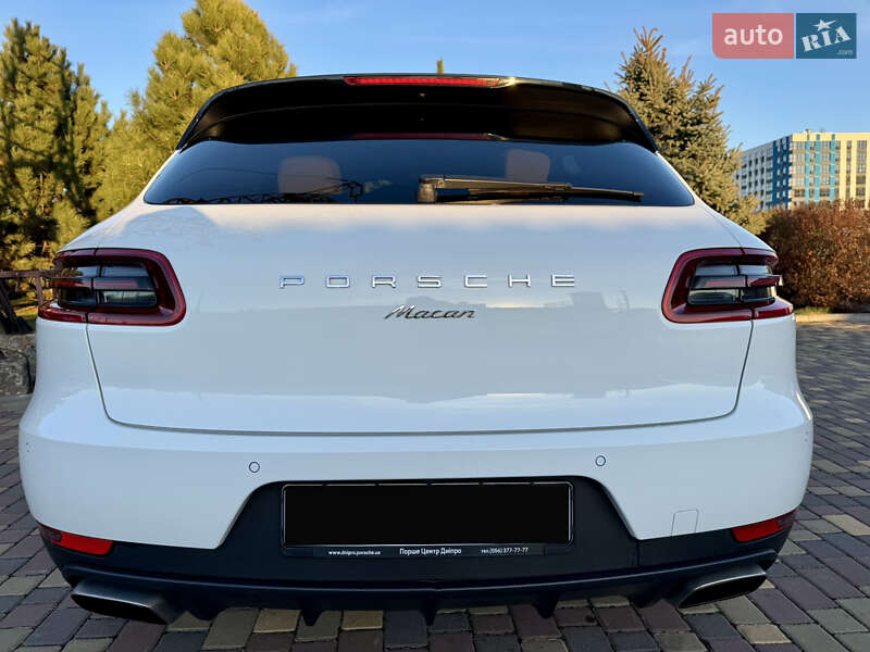 Внедорожник / Кроссовер Porsche Macan 2016 в Днепре