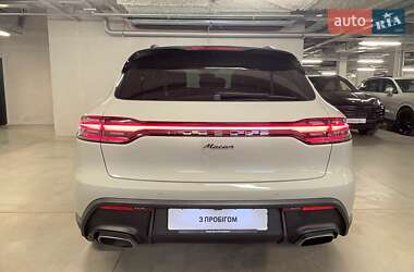 Внедорожник / Кроссовер Porsche Macan 2024 в 