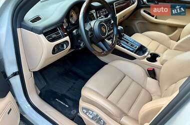 Внедорожник / Кроссовер Porsche Macan 2022 в Киеве
