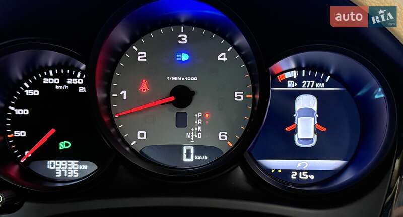 Внедорожник / Кроссовер Porsche Macan 2016 в Одессе