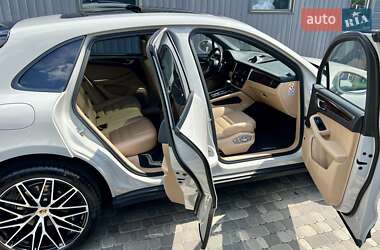 Внедорожник / Кроссовер Porsche Macan 2022 в 