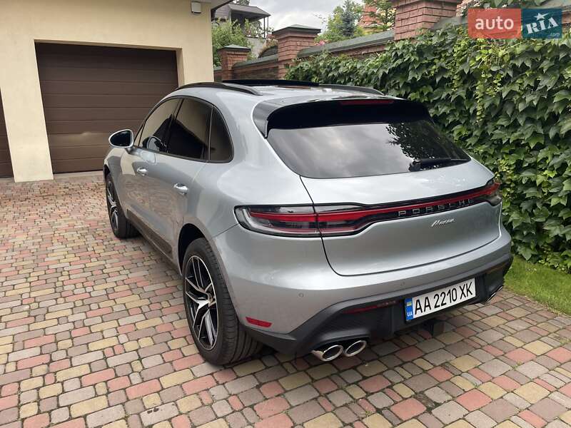 Позашляховик / Кросовер Porsche Macan 2023 в Києві