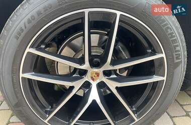Внедорожник / Кроссовер Porsche Macan 2023 в 