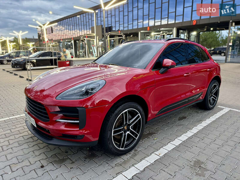 Внедорожник / Кроссовер Porsche Macan 2019 в 