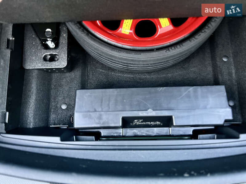 Внедорожник / Кроссовер Porsche Macan 2021 в Киеве фото 18 Внедорожник / Кроссовер Porsche Macan 2021 в Киеве