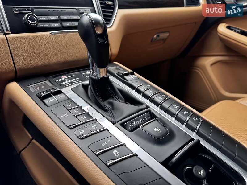 Внедорожник / Кроссовер Porsche Macan 2018 в Днепре