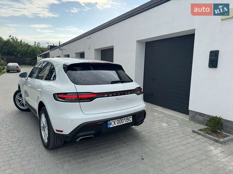 Внедорожник / Кроссовер Porsche Macan 2023 в Чорткове
