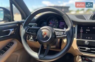 Внедорожник / Кроссовер Porsche Macan 2024 в 