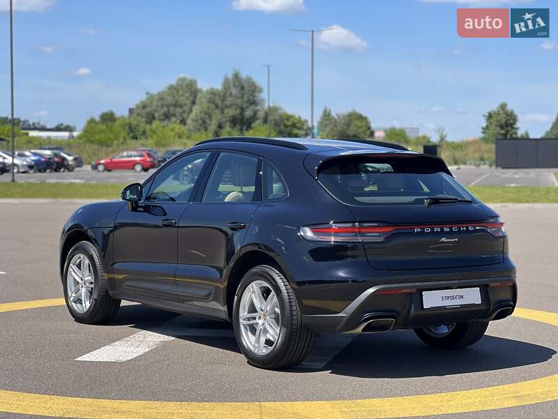 Внедорожник / Кроссовер Porsche Macan 2024 в Киеве