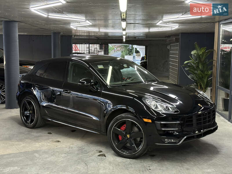 Внедорожник / Кроссовер Porsche Macan 2017 в 