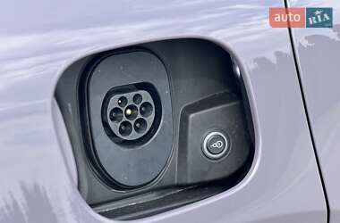 Внедорожник / Кроссовер Porsche Macan 2024 в 