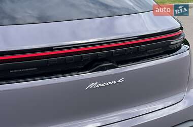 Внедорожник / Кроссовер Porsche Macan 2024 в 