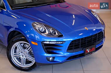 Внедорожник / Кроссовер Porsche Macan 2016 в 