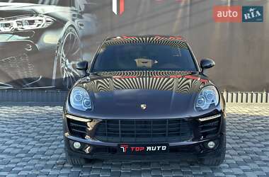 Внедорожник / Кроссовер Porsche Macan 2015 в 
