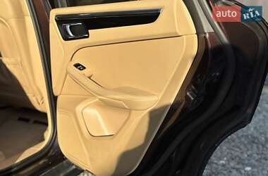 Внедорожник / Кроссовер Porsche Macan 2015 в 
