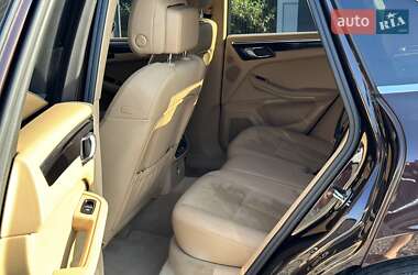 Внедорожник / Кроссовер Porsche Macan 2015 в 