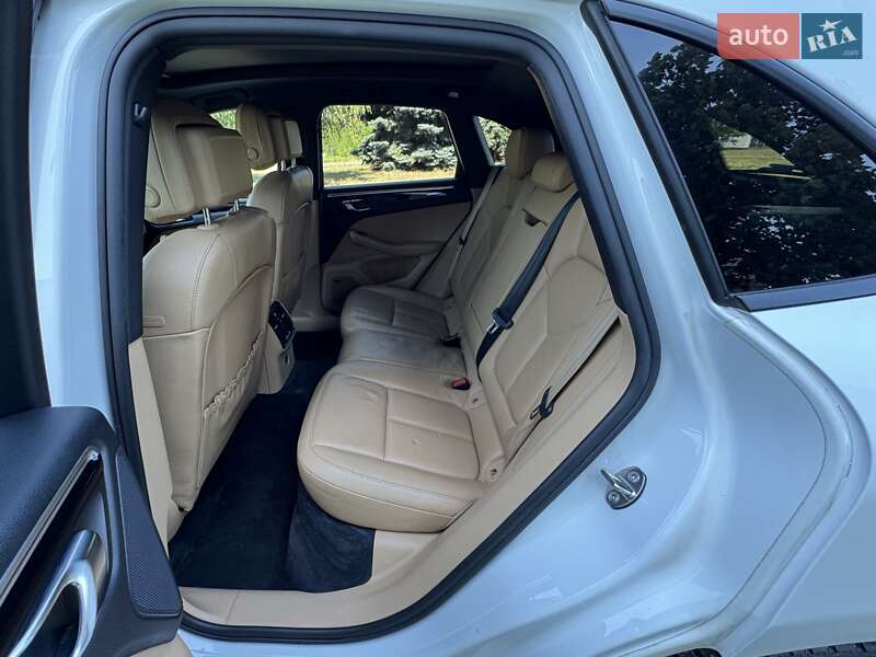 Внедорожник / Кроссовер Porsche Macan 2018 в Днепре фото 43 Внедорожник / Кроссовер Porsche Macan 2018 в Днепре