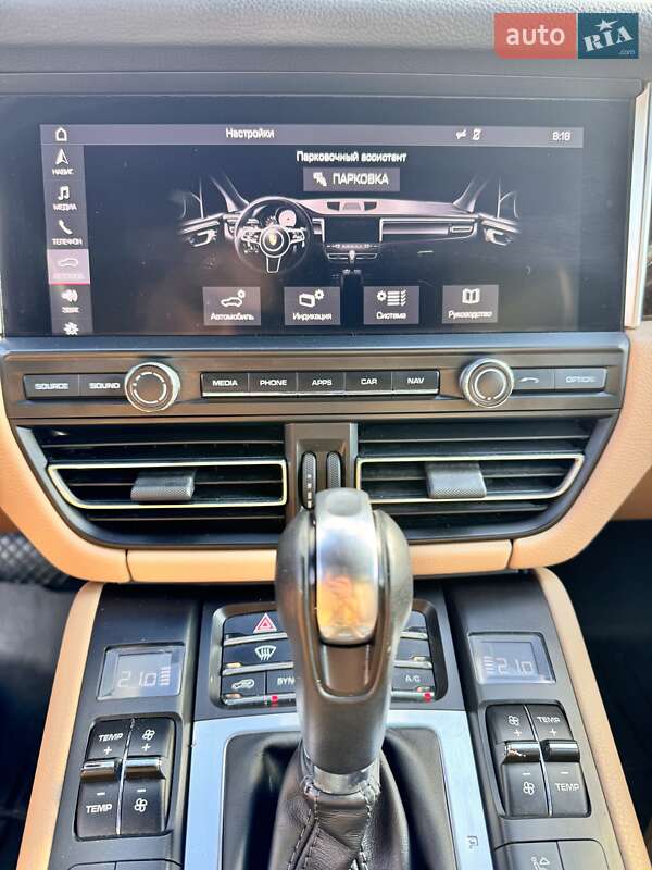 Внедорожник / Кроссовер Porsche Macan 2019 в Киеве