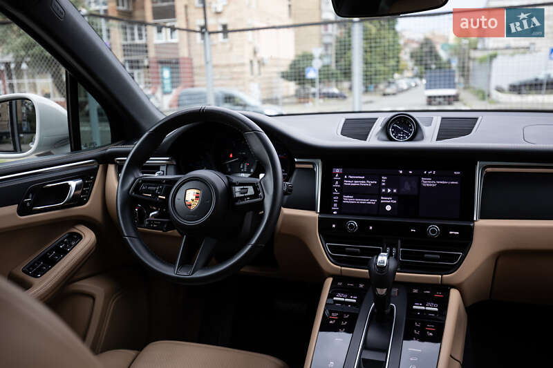 Внедорожник / Кроссовер Porsche Macan 2022 в Киеве