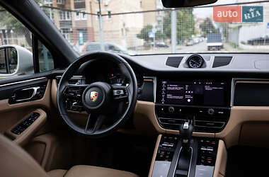 Внедорожник / Кроссовер Porsche Macan 2022 в 