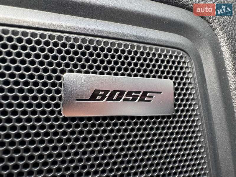 Внедорожник / Кроссовер Porsche Macan 2015 в Киеве