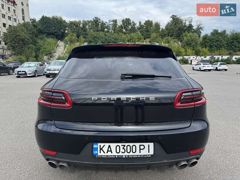 Внедорожник / Кроссовер Porsche Macan 2015 в Киеве