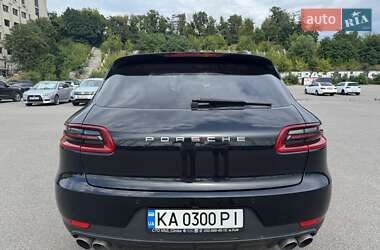 Внедорожник / Кроссовер Porsche Macan 2015 в 